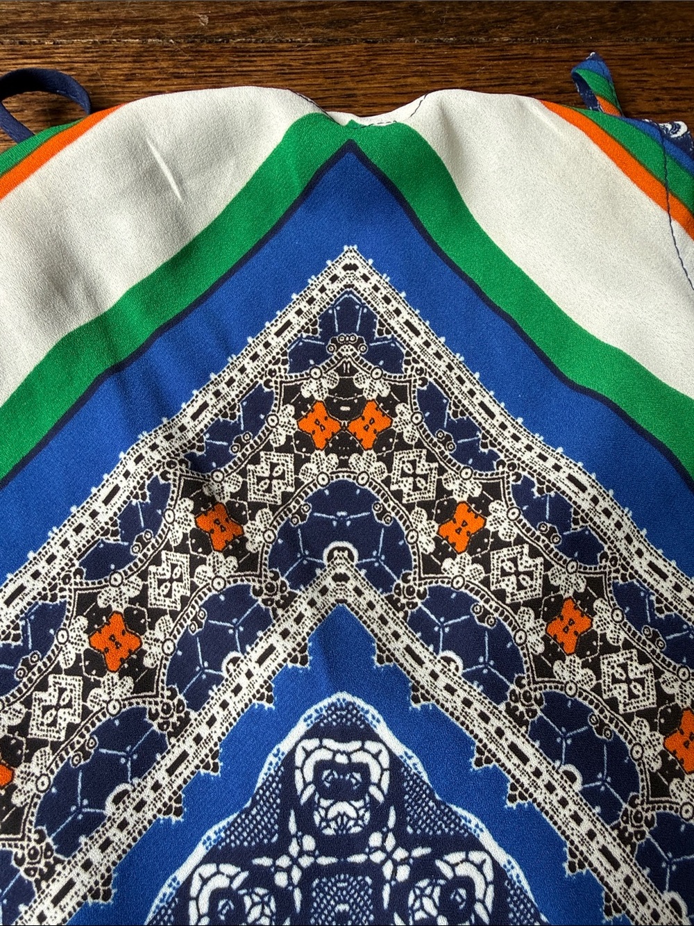 Boho Chevron Print Handkerchief Hem Tank Top - Blue/Multi women’s size small - Picture 11 of 14